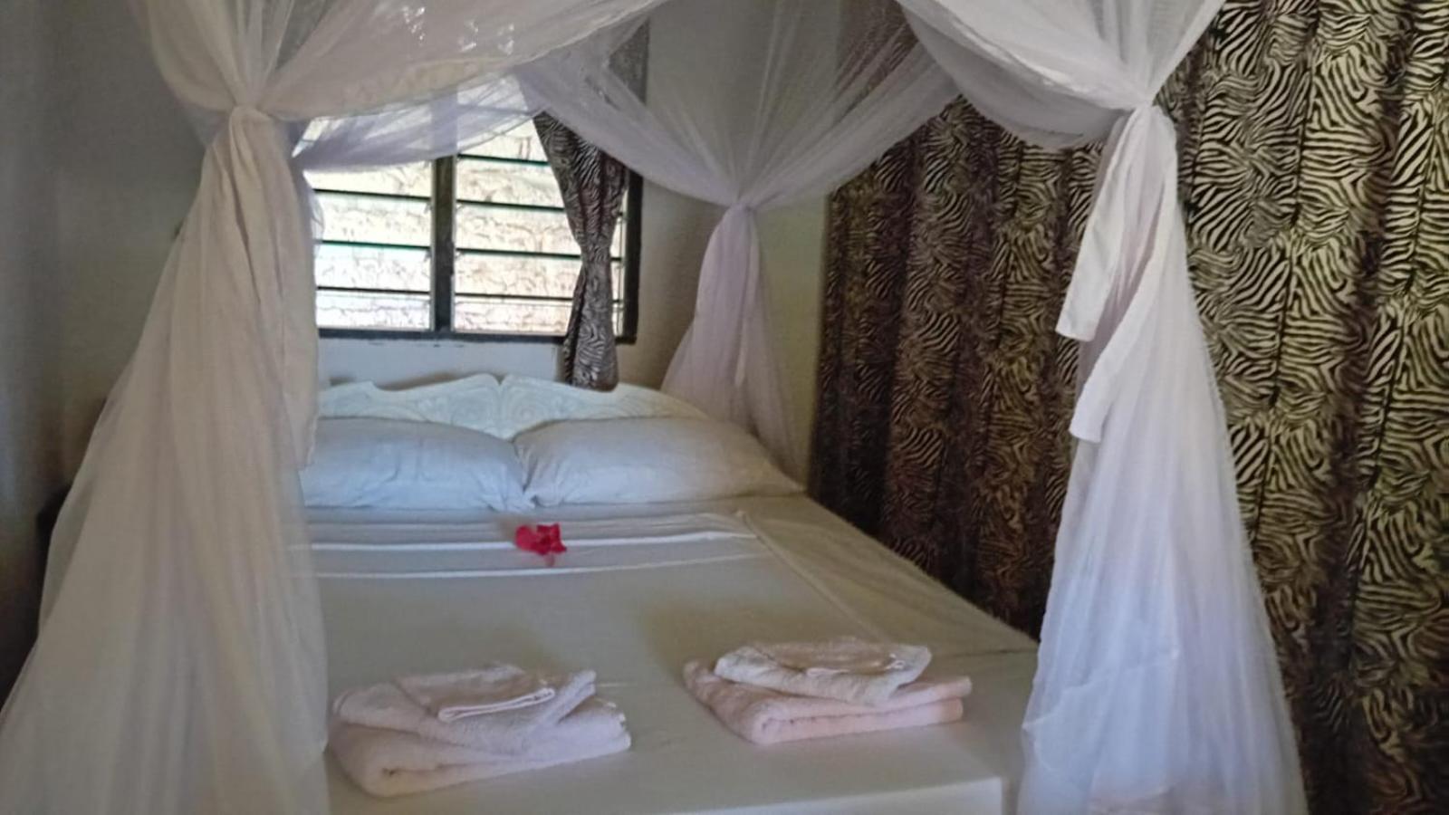 Les Datchi Cottages Diani Beach Exteriér fotografie